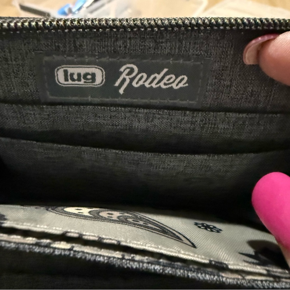 Lug Rodeo Wallet in Gray and Black - Picture 4 of 4